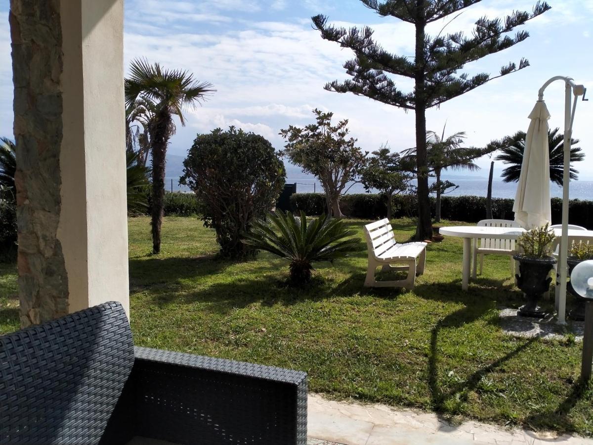 Villa Sullo Stretto Sant'Agata  Exterior foto